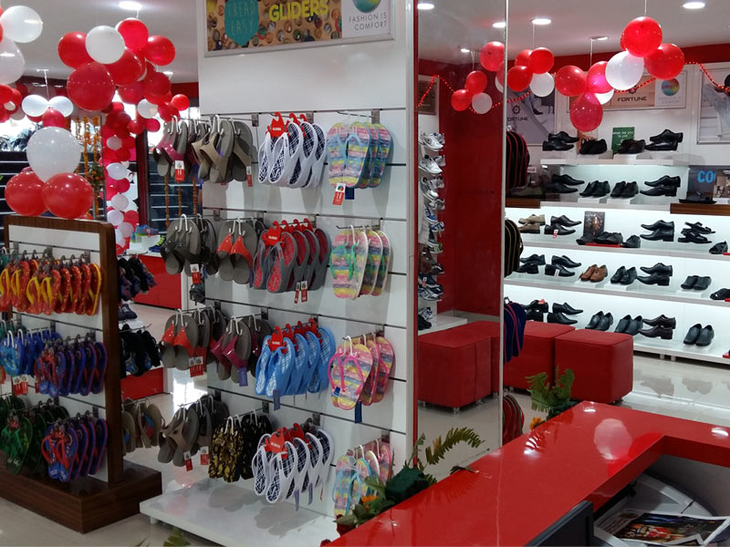 Liberty Shoes announces the opening of its new exclusive showroom in Lakhimpur district of Uttar Pradesh and the store was successfully launched on 25th September, 2015.