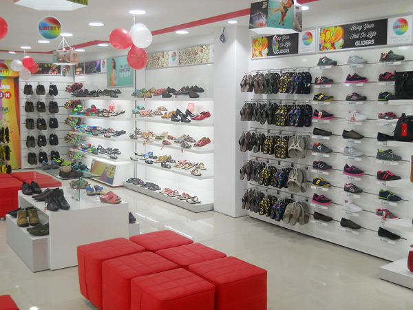 Liberty shoes recently launched an exclusive showroom in Shalimar Garden, Sahibabad, Ghaziabad exhibiting its new exciting and voguish footwear collection.